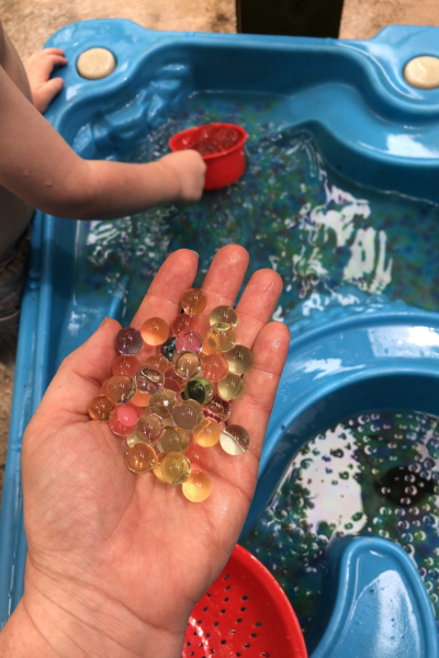preschooler activities: water beads on a water table