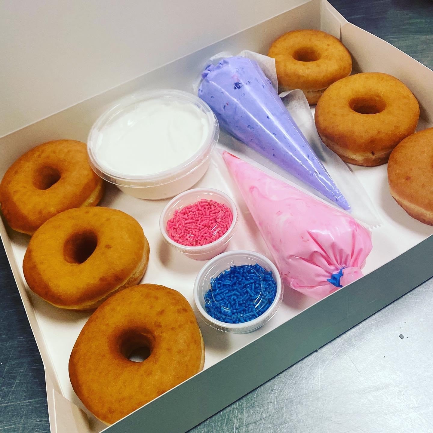 DIY Donut Decorating Kit at Joey Bag A Donuts